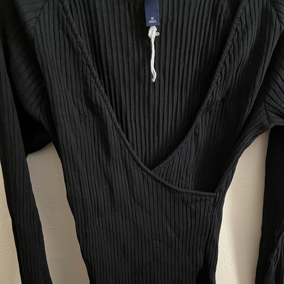 Long Sleeve Ribbed Wrap Top - Picture 3 of 7